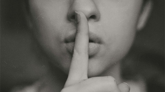 Silence, secret et parole empêchée : enjeux cliniques et médico-légaux en psychiatrie