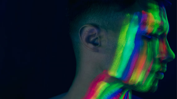 Inhalation de solvants : hallucinations et symptômes psychotiques