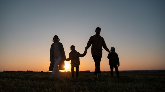 La famille en jeu - Parentalité et troubles psychiatriques : enjeux cliniques et leviers de rétablissement