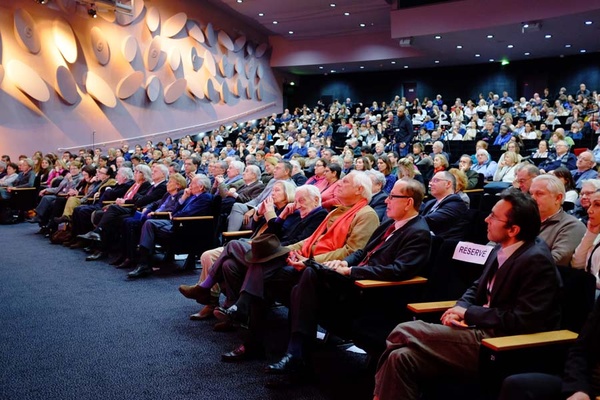 Salle pleine pour la clôture du 15e Congrès de l'Encéphale